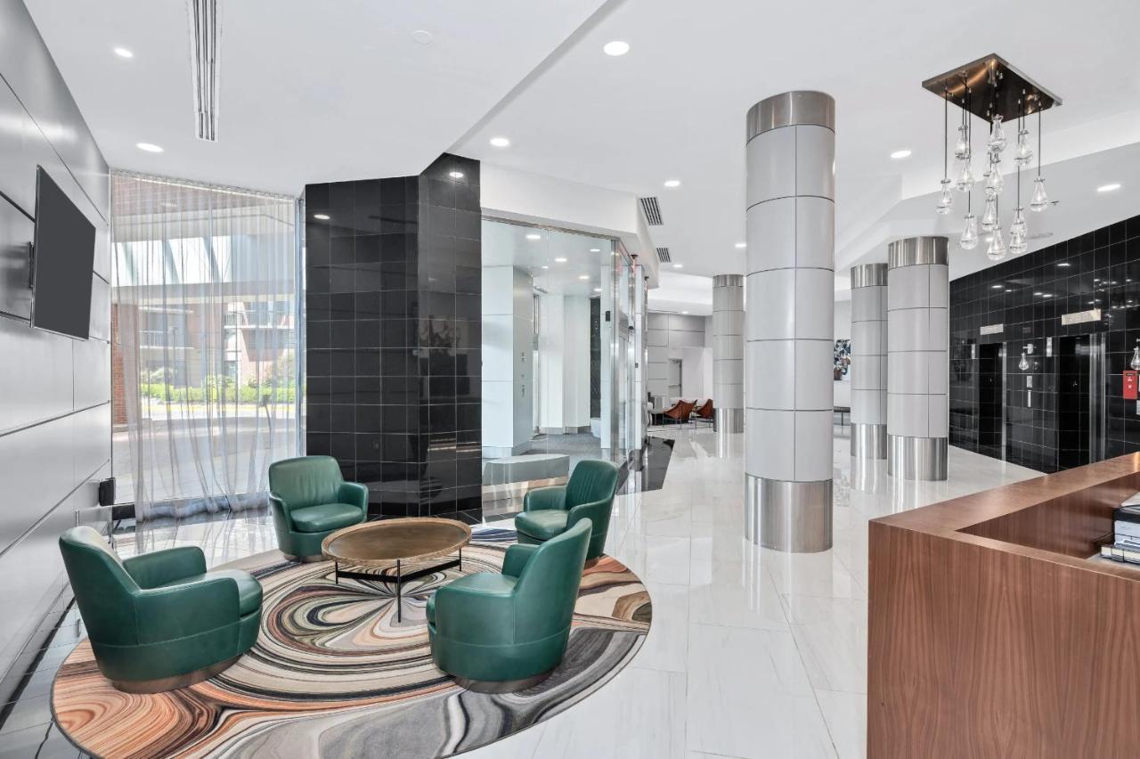 Modern & Charming Apt With Rooftop @Pentagon City Арлінгтон Екстер'єр фото